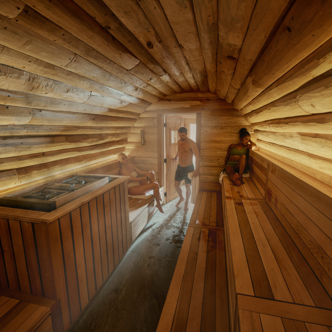 guest walking into the kabin sauna