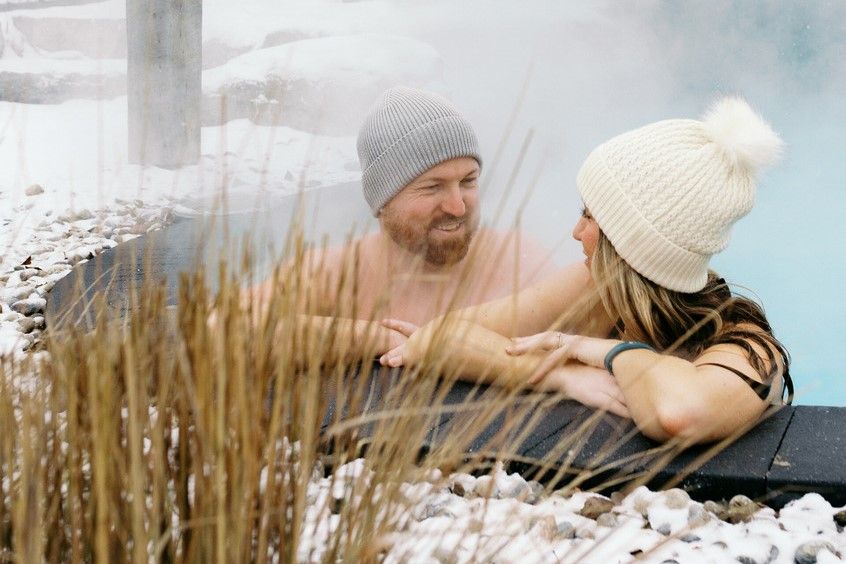 guests in a thermal bath