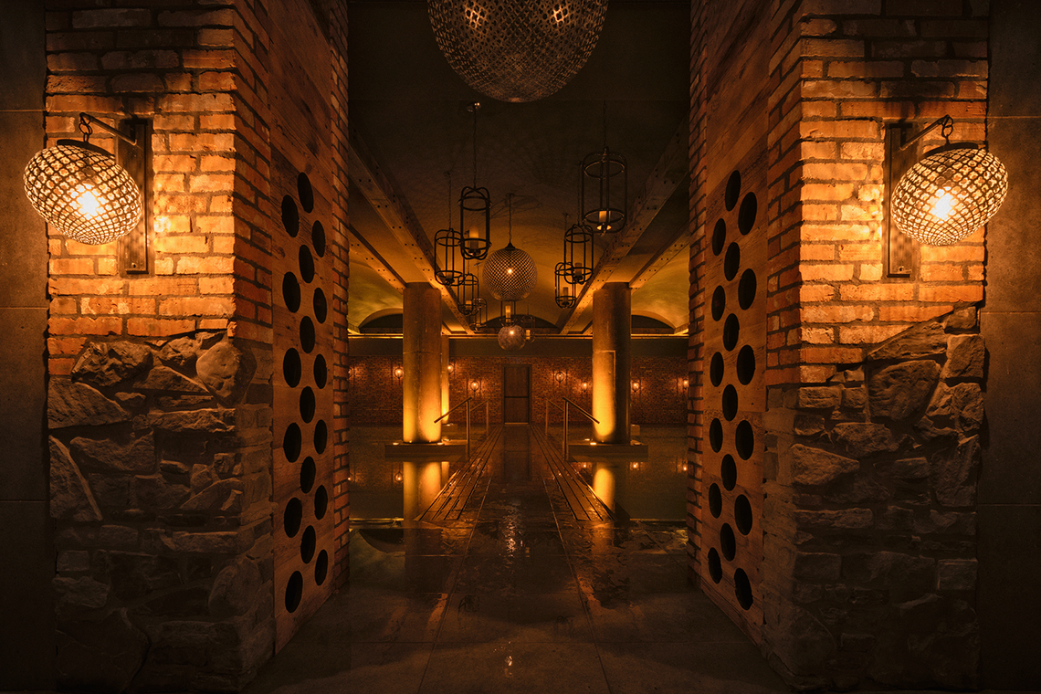 kalla entrance and pool