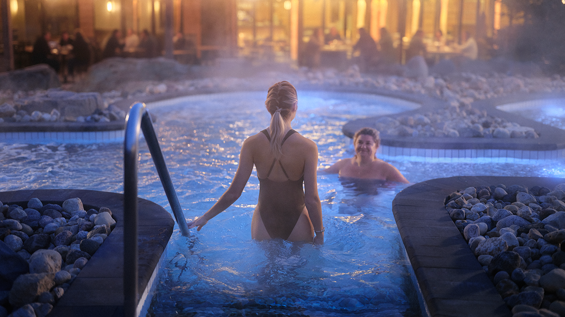 Guests in a steamy thermal bath