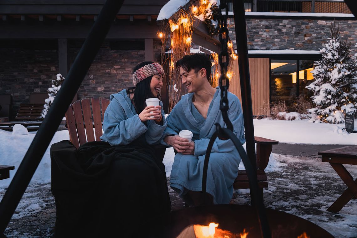 couple spending time together at the spa