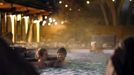 couple in a thermal bath
