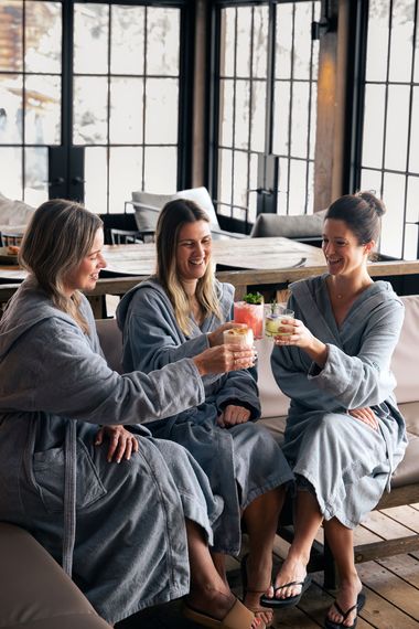 guests enjoying snacks at the lounge